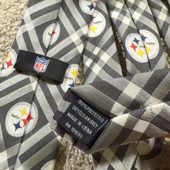 NFL Football Pittsburgh Steelers Mens Neck Tie Spirit Sports Casual Formal - Picture 2 of 4